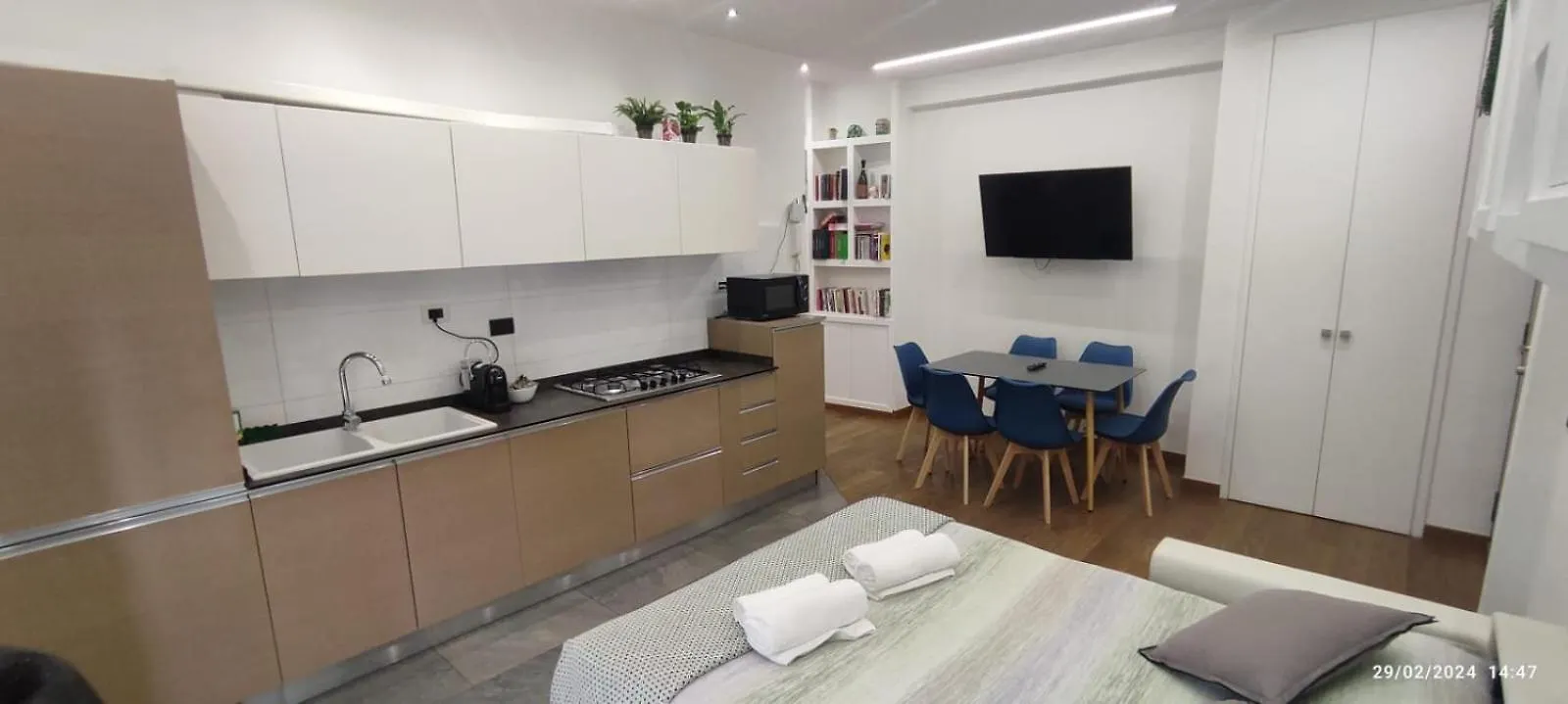 Stylish Apartment Rome Air Conditionig Wifi Tv 50 Metro 4 Minutes Away 0*,  Italy